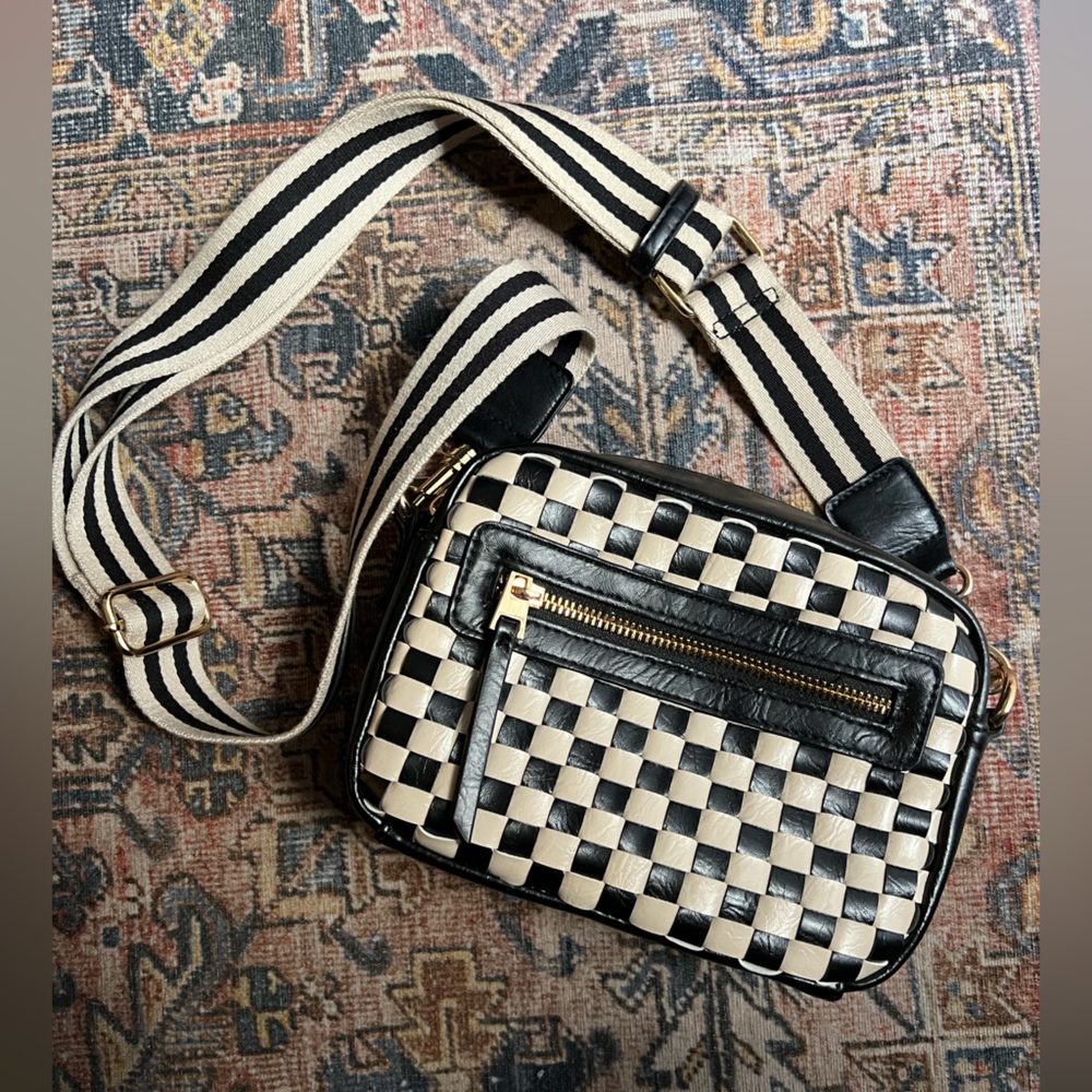 Universal Thread Checkered Crossbody Bag
